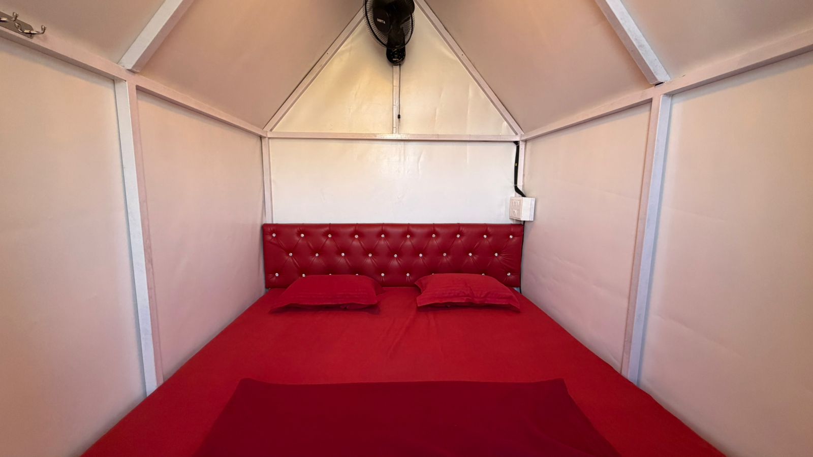 Pawna Triangle Room photo 4